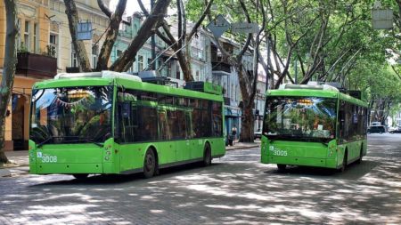 Тролейбуси і трамваї у 2015 році перевезли більше людей, ніж позаторік