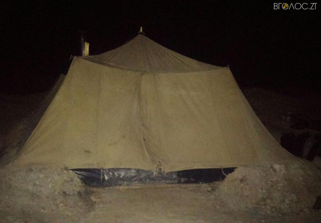 палатка_преса