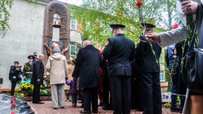 Роковини аварії на ЧАЕС: у Житомирі вшанували пам’ять загиблих ліквідаторів катастрофи (ФОТО)