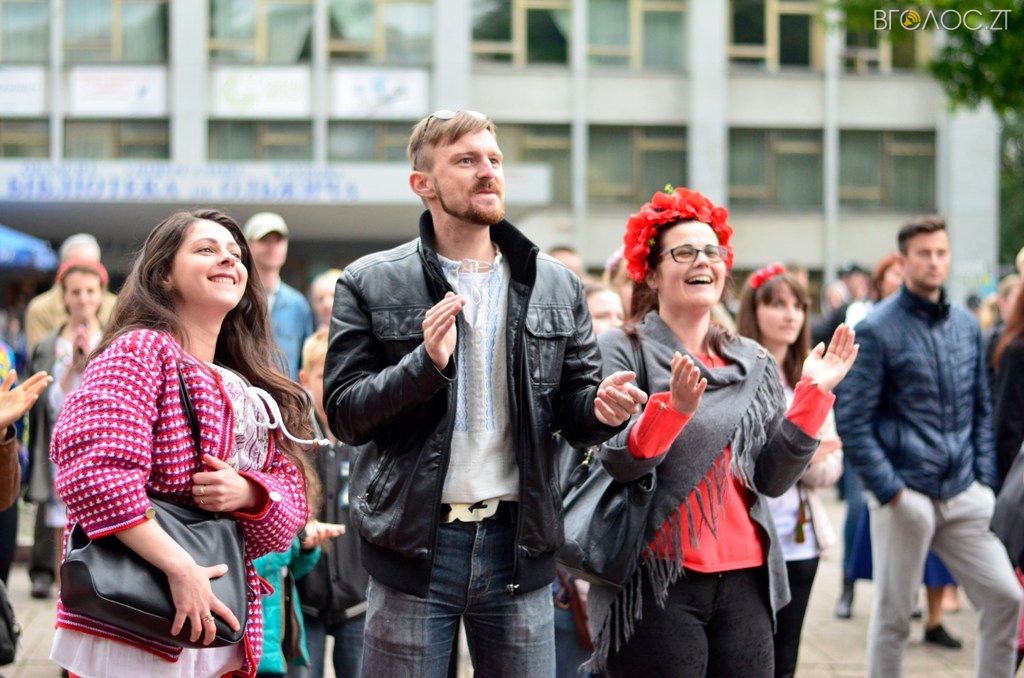 день вишиванки (140)