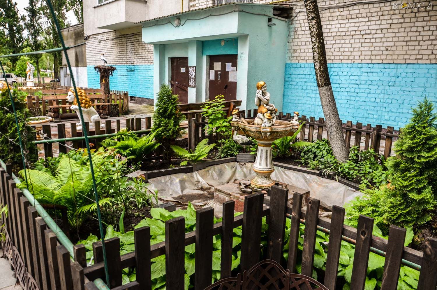 неординарний житомирський під'їзд-0295