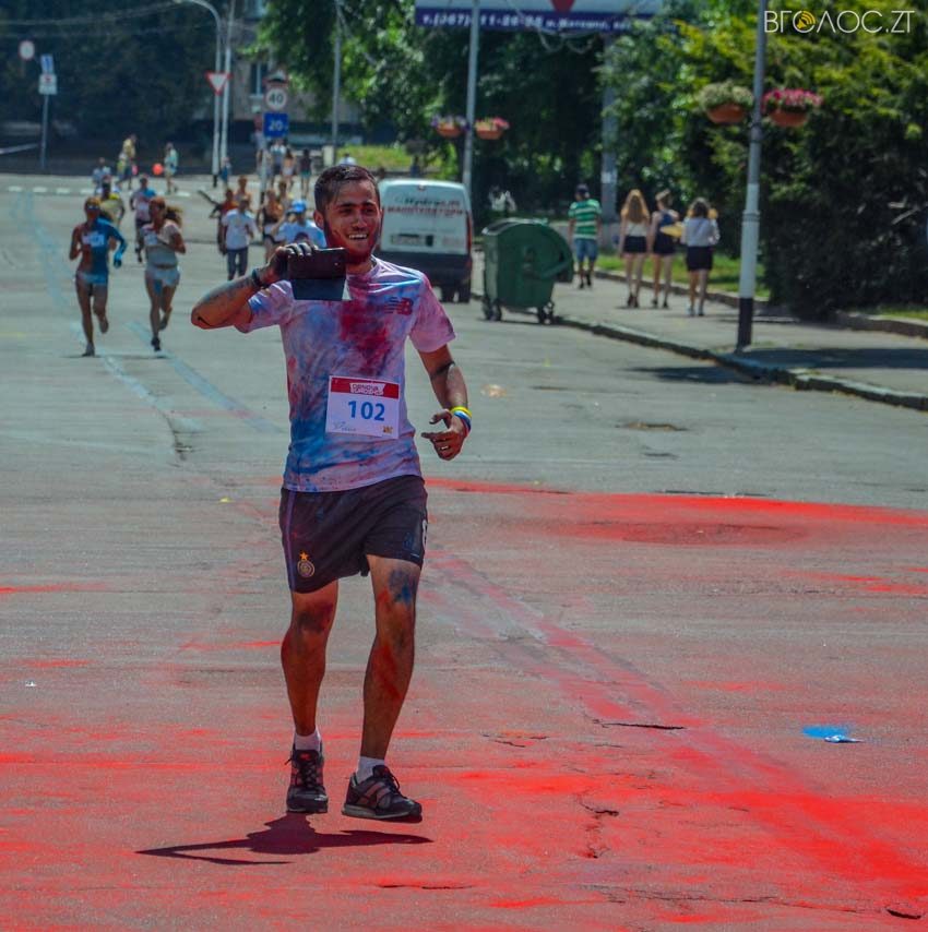 кольоровий забіг (30 из 49)