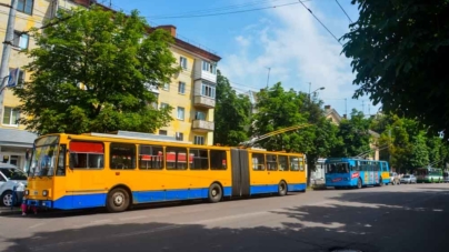 Кондукторів та водіїв тролейбусів страхуватимуть за рахунок міського бюджету