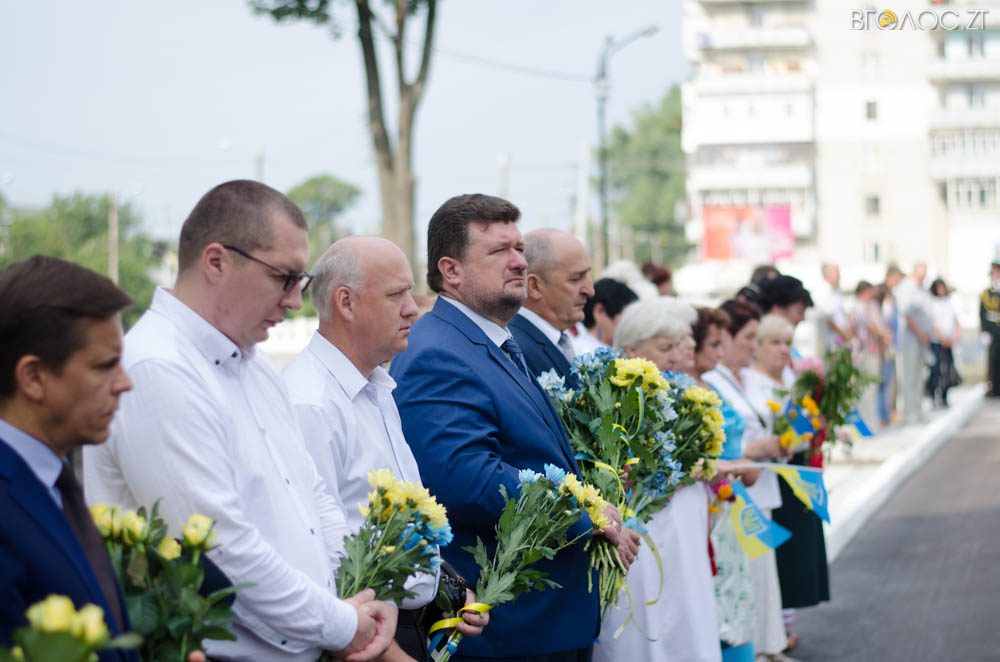 покладання квітів (15 из 40)