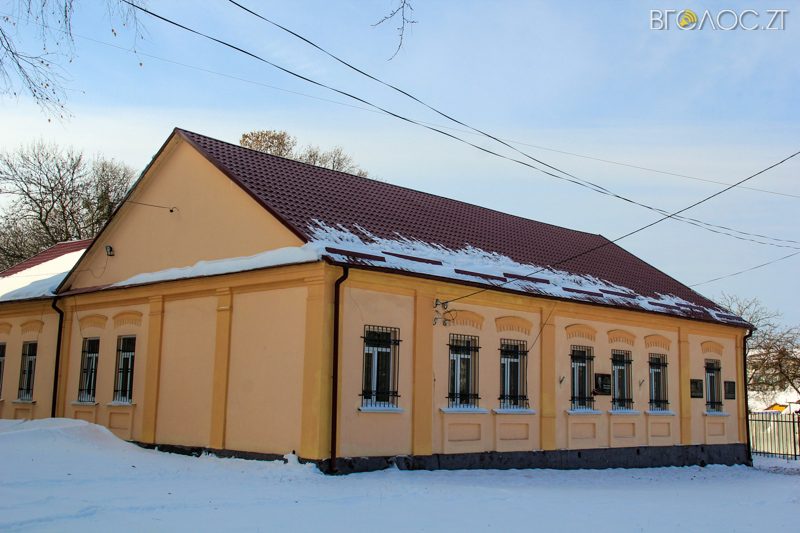 novgrad-pushkyna-zyma-111-yz-118