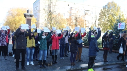 Півсотні студентів ЖДУ страйкують під дверима ректора
