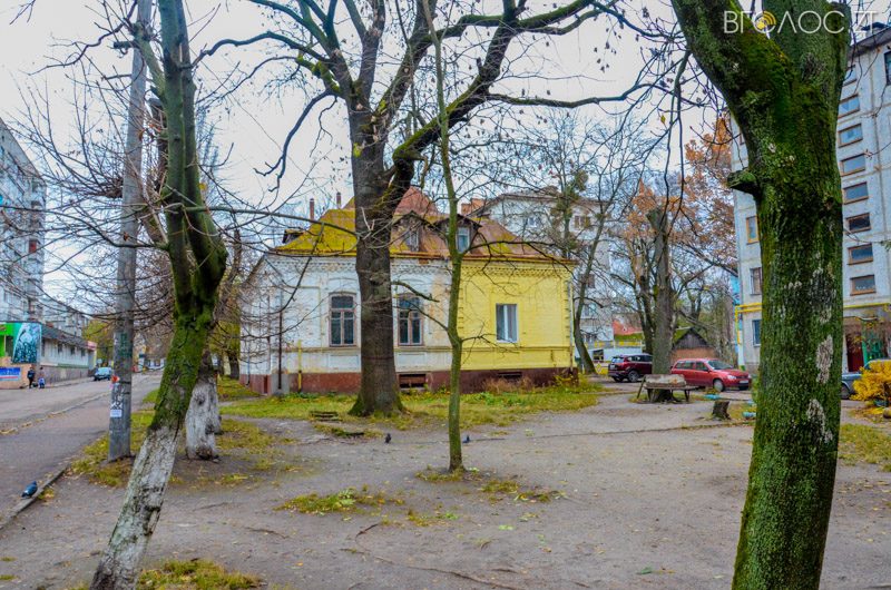 vul-stepana-bendery-11-yz-55