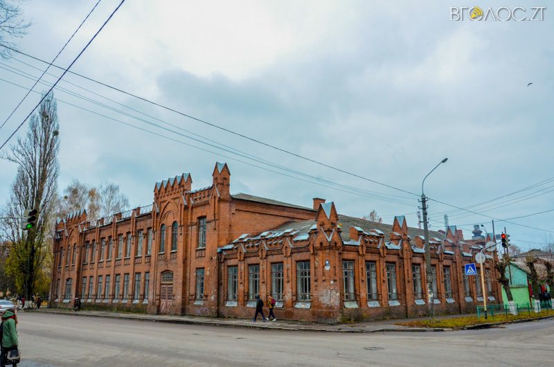 vul-stepana-bendery-18-yz-55