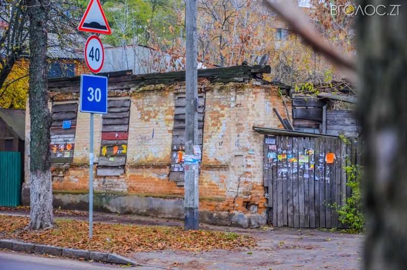 vulytsya-dombrovskogo-25-yz-85