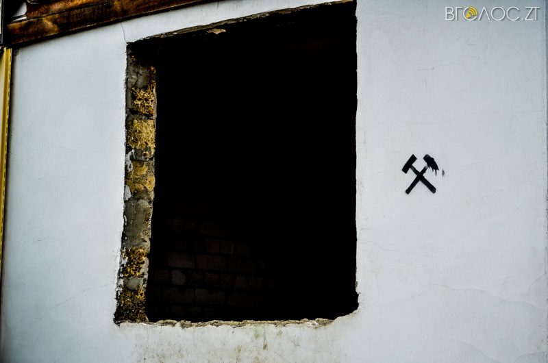 vulytsya-dombrovskogo-32-yz-85