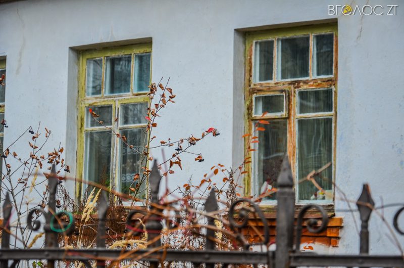 vulytsya-dombrovskogo-41-yz-85