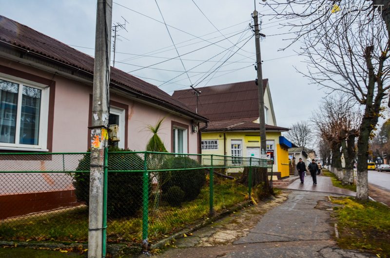 vulytsya-dombrovskogo-44-yz-85