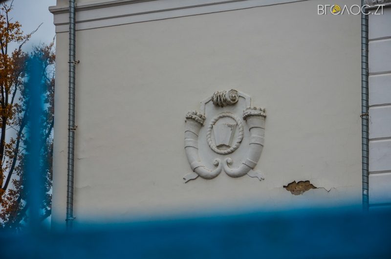 vulytsya-dombrovskogo-49-yz-85