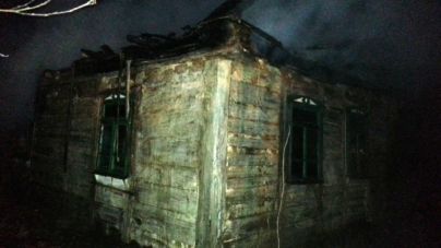 Жахлива пожежа у дерев’яному будинку забрала життя двох селян