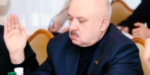 Депутати облради знову не припинили депутатство Віктора Развадовського