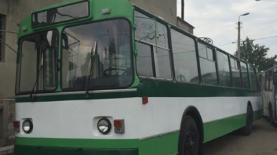 На Водохреща збільшили кількість тролейбусів у напрямку гідропарку