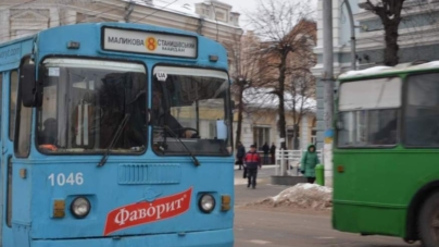 Шість тролейбусів почали обслуговувати маршрут № 8 у Житомирі