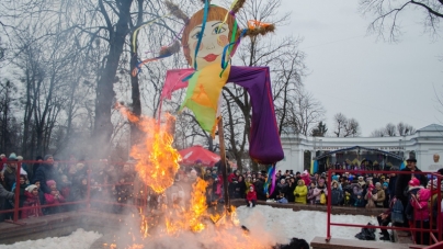 В управлінні культури Житомирської міськради оголосили тендер на проведення Масляної