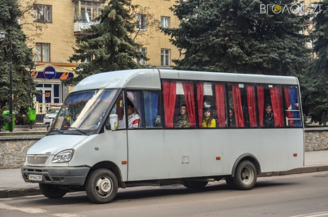 Депутати Житомирської міськради дозволили перевізникам не платити за оренду валідаторів