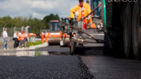 Житомирські комунальники оголосили понад 7-мільйонний тендер на ремонт тротуарів і дороги