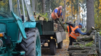 Майже мільйон гривень витратять на облаштування Польського цвинтаря (ФОТО)