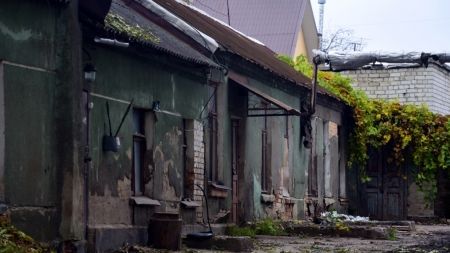 ВАДИ, ХИБИ ТА ОГРІХИ: що не так із вулицею Лесі Українки (ФОТО)