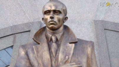 Пам’ятник Степану Бандері у Житомирі: електронна петиція набрала необхідну кількість підписів