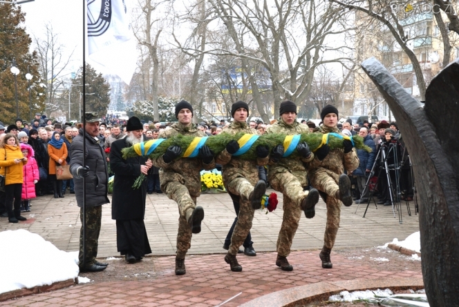 У Житомирі вшанували пам’ять учасників бойових дій на території інших держав (ФОТО)