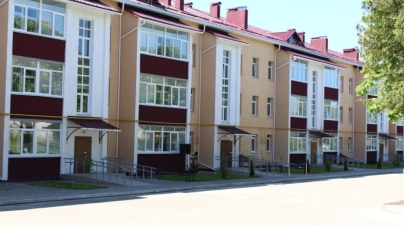 В Овручі 50 сімей прикордонників отримали квартири у реконструйованому будинку (ФОТО)