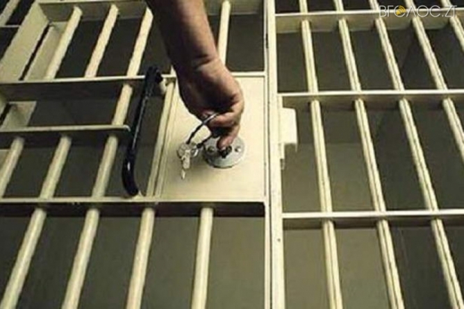 Житомирщина: полковник поліції отримав 5 років в’язниці за хабар у 10 000 гривень