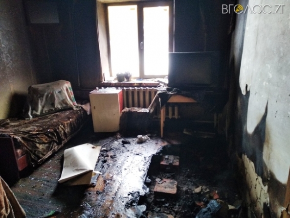 На Житомирщині під час пожежі у житловому будинку загинули мати з сином