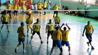 Депутати Житомирщини вийшли у фінал змагань із волейболу