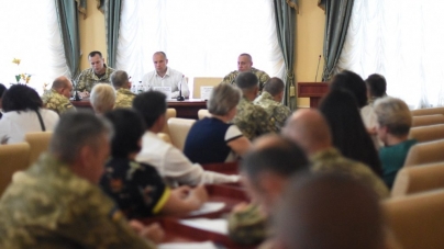 Комісія Генштабу Збройних Сил України перевірить ОДА та міську раду