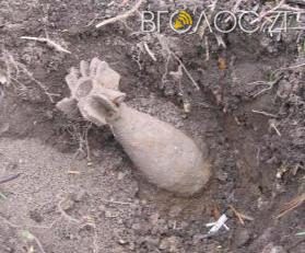 100-кілограмову авіаційну бомбу у селі на Житомирщині знайшли шукачі металу