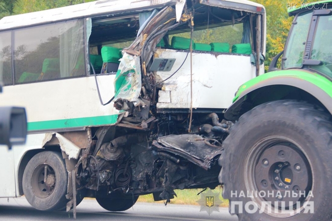 Водієві вантажівки-учасниці ДТП, в якій загинуло 9 людей, оголосили про підозру
