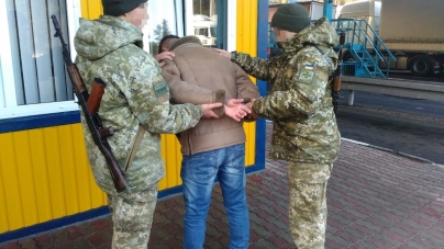 Житомирські прикордонники затримали  ґвалтівника з Молдови, якого шукав Інтерпол 
