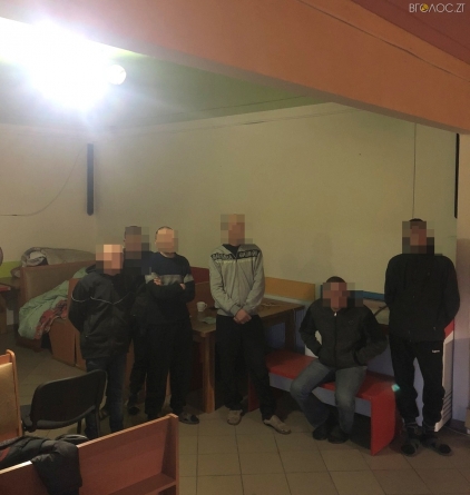 Рабство на Житомирщині: групу осіб підозрюють у торгівлі людьми та їх примусовому утриманні