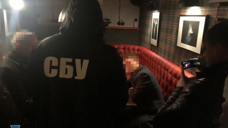 Житомирського підприємця затримали на спробі дати хабар співробітнику СБУ