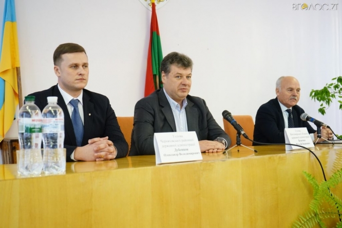 Новий голова Черняхівської РДА не має власного авто