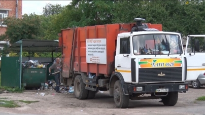 Житомирські комунальники заплатять майже 2 мільйони за допомогу у вивезенні сміття