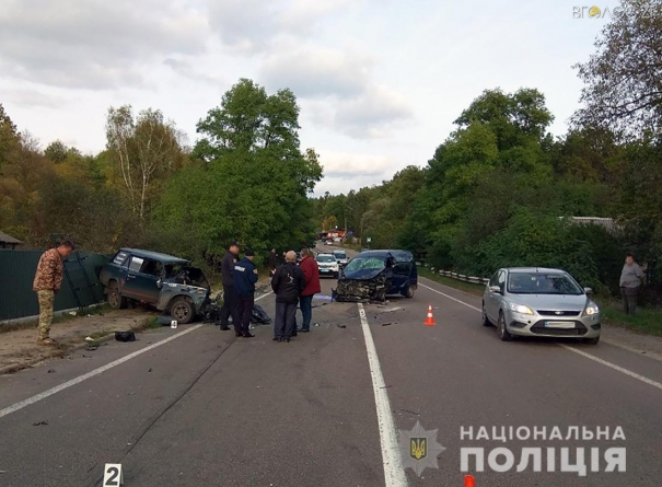 У Житомирському районі зіштовхнулися чотири авто, загинув чоловік