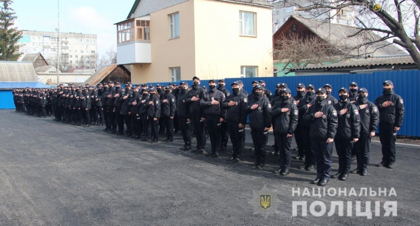 В навчальному центрі підготовки поліцейских Житомира відбувся випуск курсантів