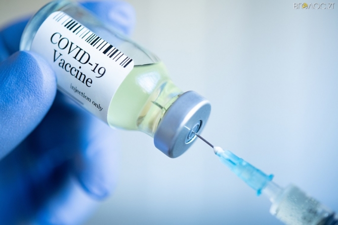 У перший день роботи центру вакцинації у Житомирі планують щепити 200 осіб