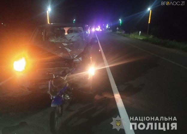 У приміській Оліївці в ДТП загинули водій та пасажир мопеда