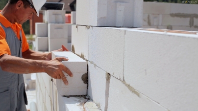 Скільки коштує робота з кладки стін з газобетону?