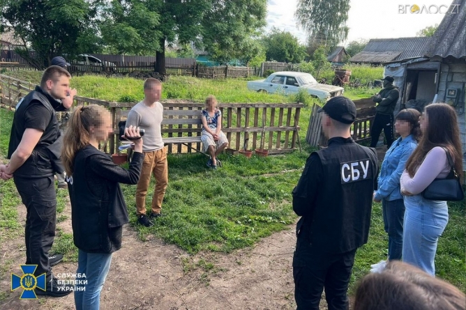 У селі Житомирщини затримали жінку, яка працювала на російську розвідку