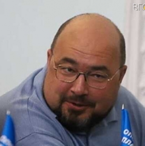 Перший пішов: депутат Житомирської міськради від ОПЗЖ Самборський склав мандат