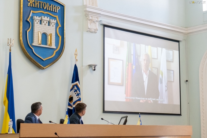 Сесія Житомирської міської ради розглянула 60 питань (ФОТО)