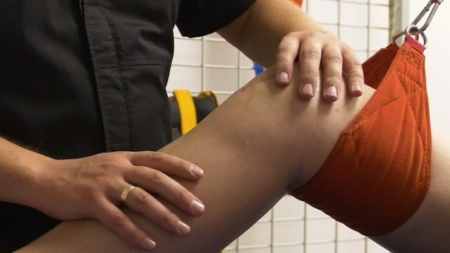 Центр фізичної реабілітації допомагає ставати на ноги пораненим бійцям