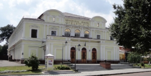 У Житомирі хочуть демонтувати тумби з афішами обласної філармонії